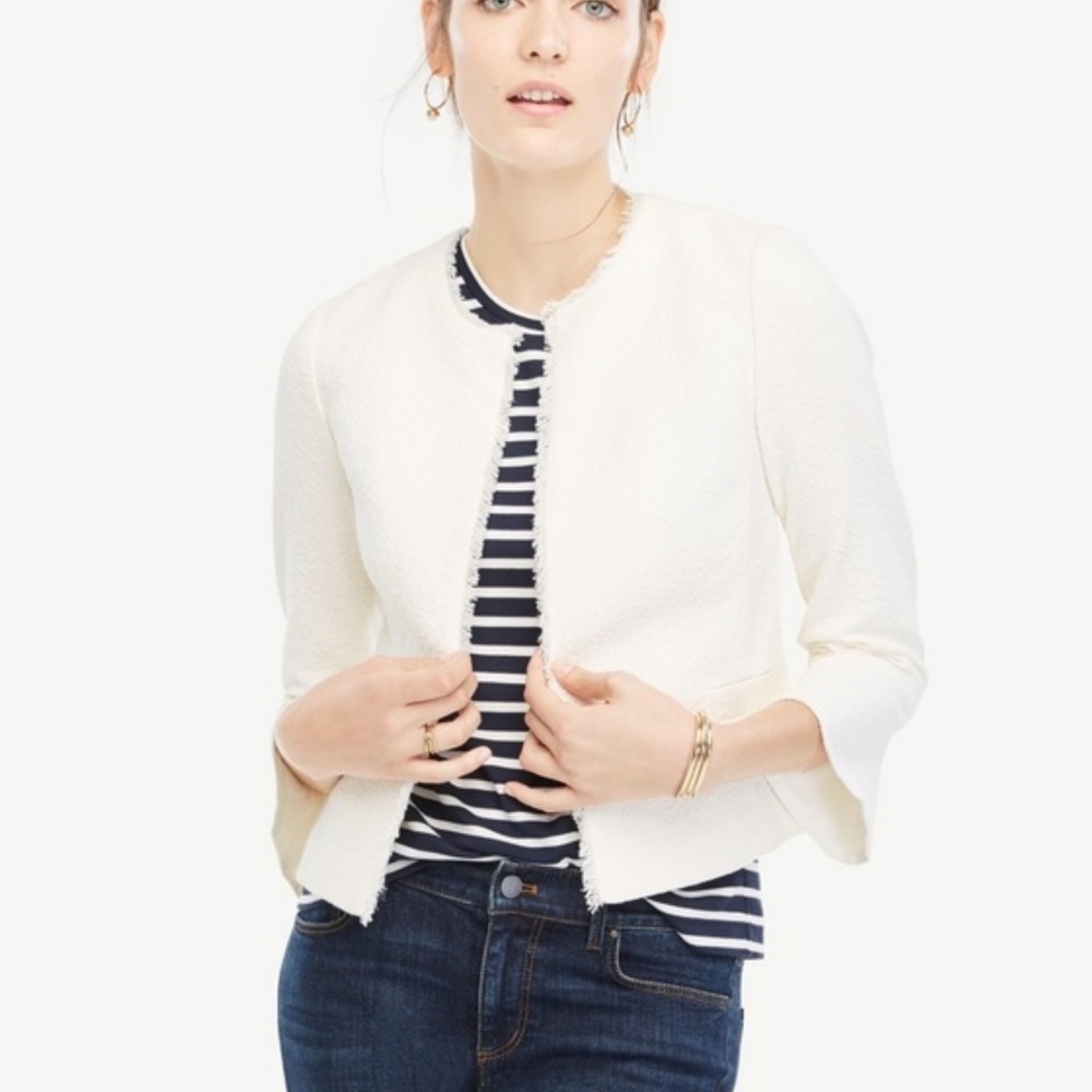 •Ann Taylor• Textured Tweed Bell Sleeve Jacket